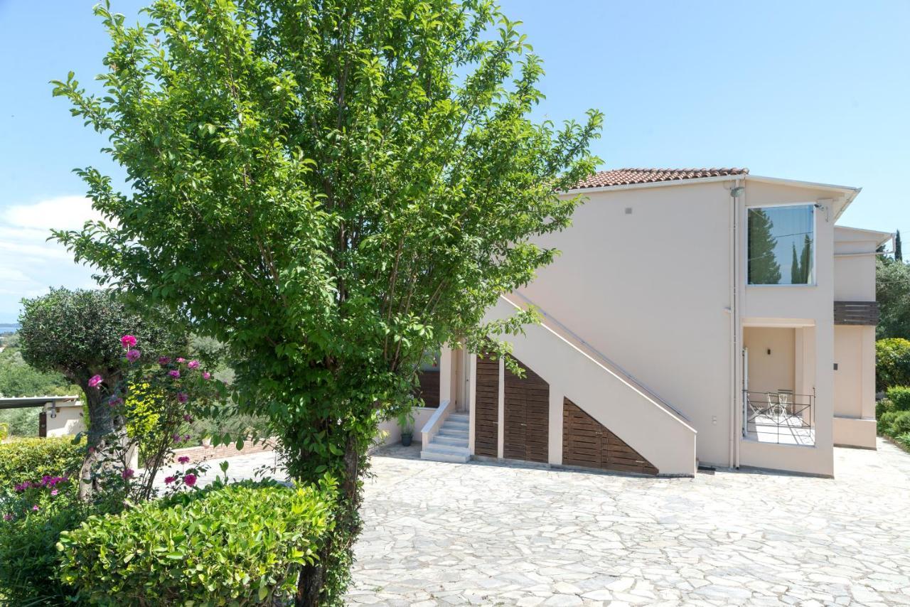 Dimi Brou'S Apartments By Corfuescapes Gouviá Exterior foto